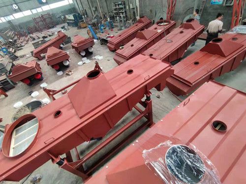 直線篩、滾筒篩、聚氨酯超聲波振動篩生產中