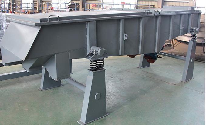 直線(xiàn)振動(dòng)篩篩框經(jīng)常斷裂的解決方案 