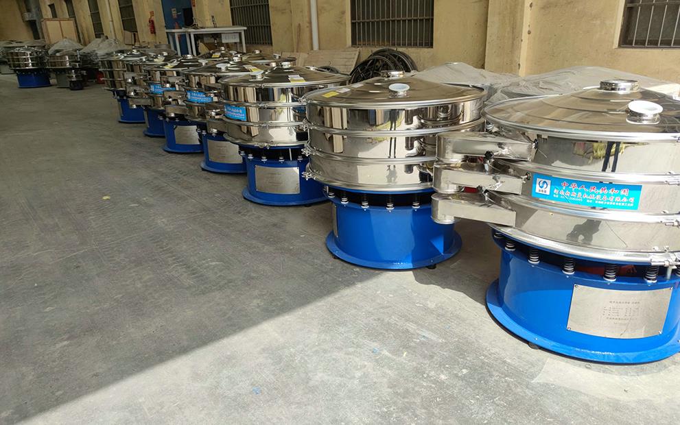 福建某杉發(fā)貨超聲波、旋振篩