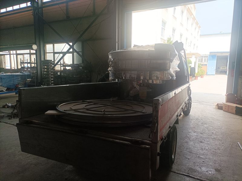 旋振篩+網架+工裝發(fā)貨