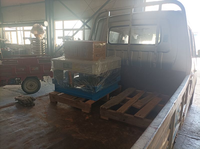 650振動平臺發(fā)貨