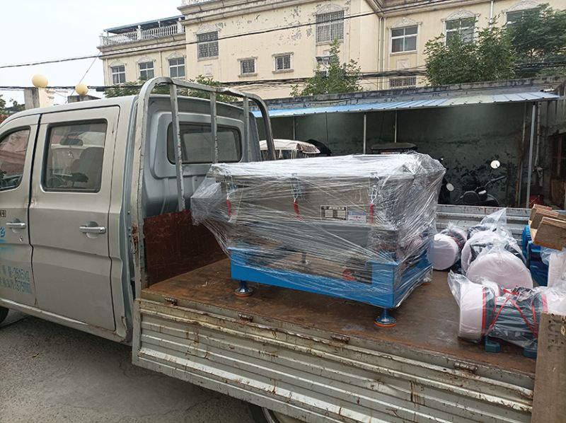 直線篩、電機(jī)等發(fā)貨