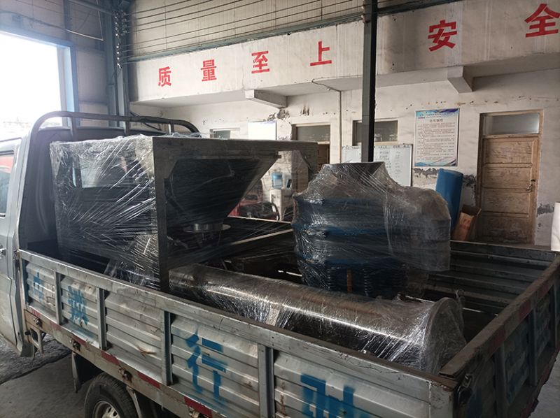 螺旋料倉、旋振篩發(fā)貨